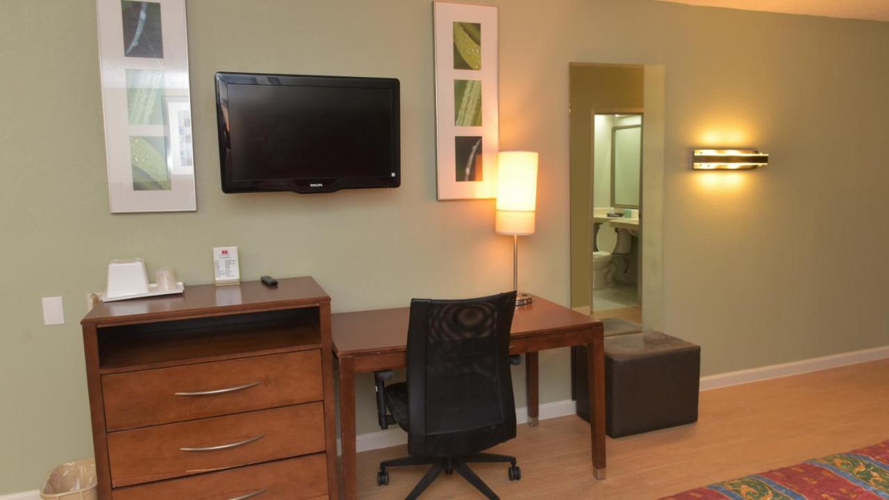 Red Carpet Inn Houston Esterno foto